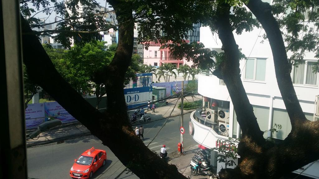 Vinh Hostel Ho Chi Minh City Exterior photo